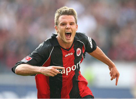 更加难能可 更加难能可